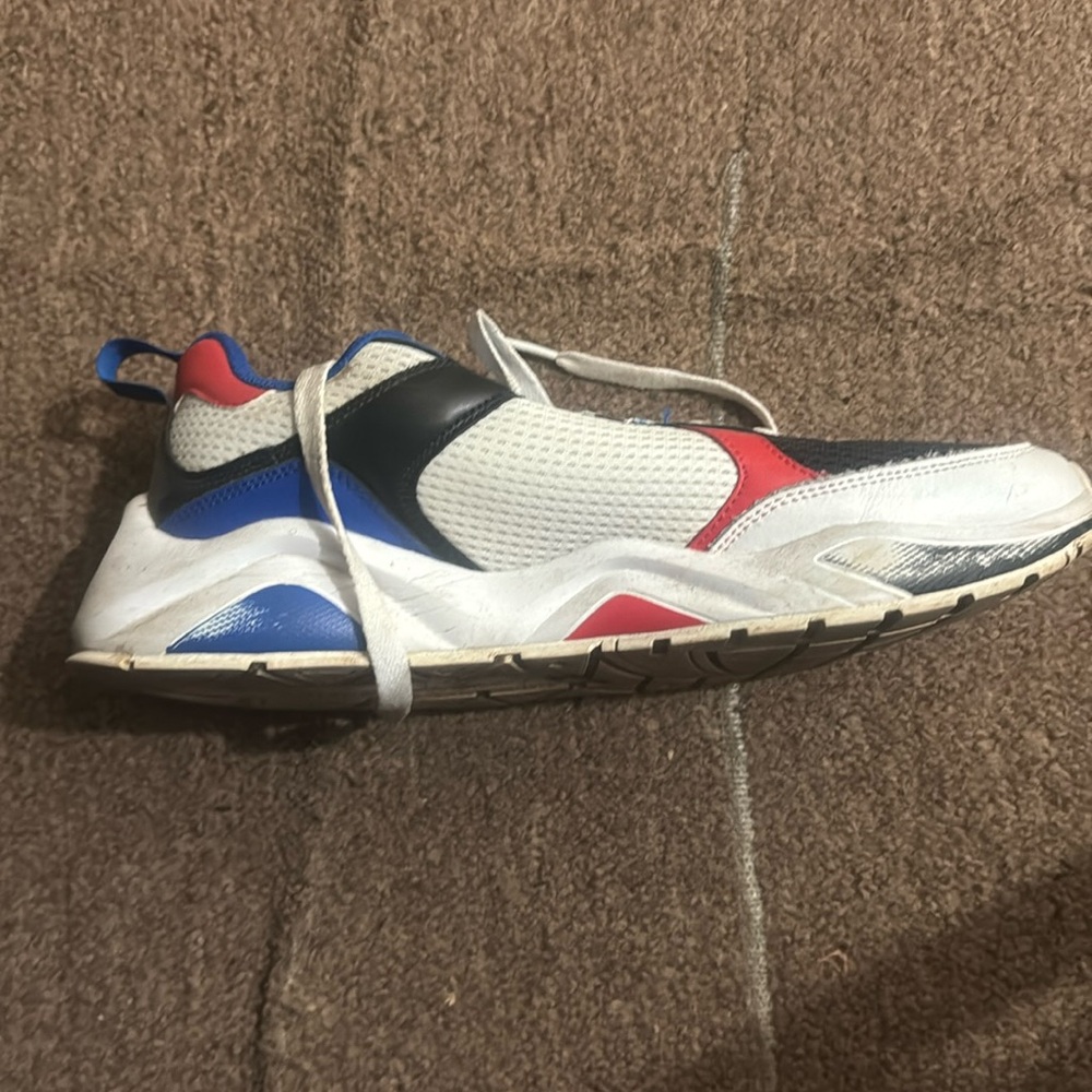 Black white blue red champion